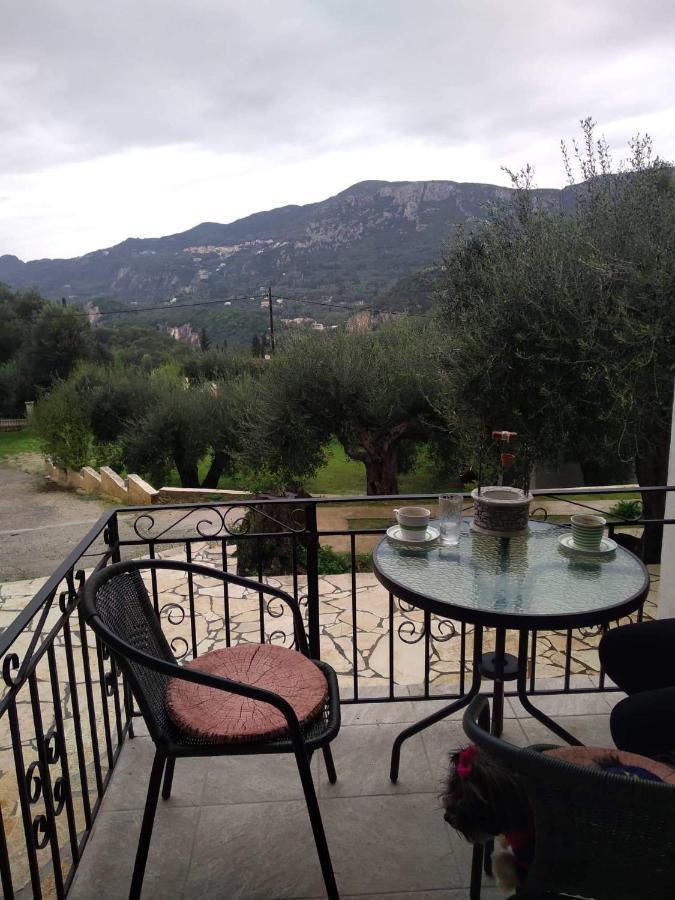 Corfu Sunset Family Apartment Лиападес Екстериор снимка