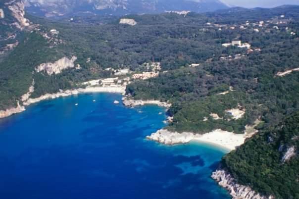 Corfu Sunset Family Apartment Лиападес Екстериор снимка
